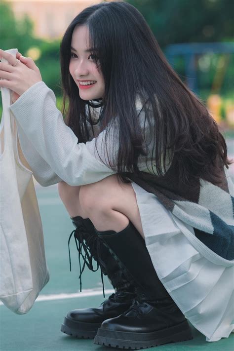 Hot girl Đại học FPT sở hữu hàng chục clip Tiktok triệu views nửa triệu followers Youtube