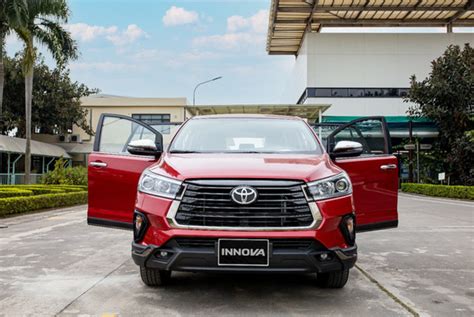 Innova Venturer 2020 Cuộc chinh phục mới trong diện mạo thể thao