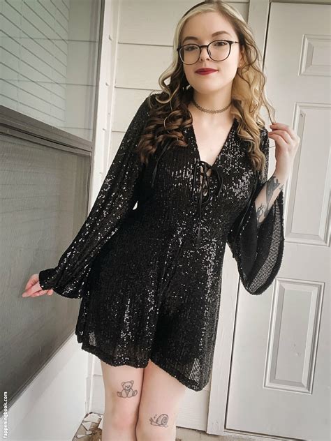 Meg Kaylee Nude OnlyFans Leaks Fappening FappeningBook