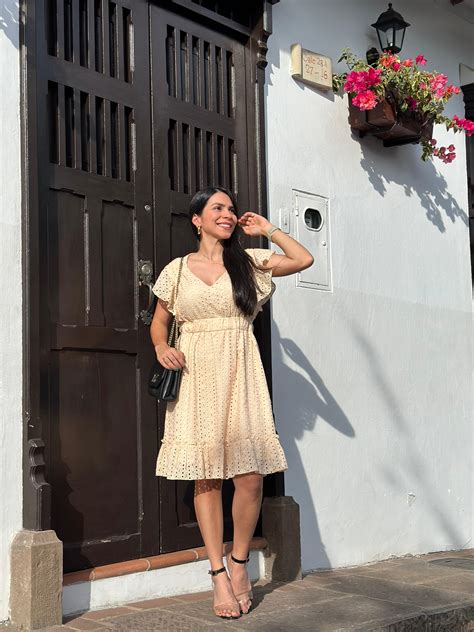 VESTIDO ARCOIRIS NUDE