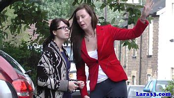 Maduro brit digitación recogido inocente babe XVIDEOS