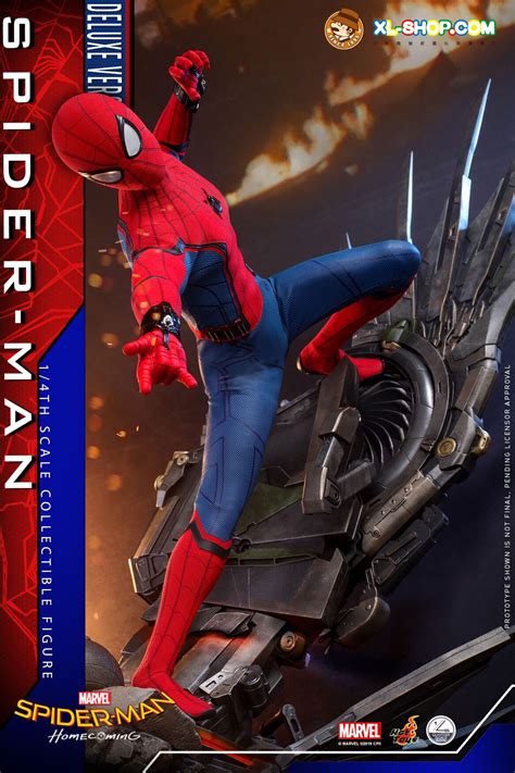 Hot Toys QS015 Spider Man Homecoming 1 4th Scale Spider Man Collectible Figure Deluxe