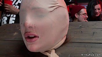 Sub consigue pile driver anal público Sexo XVIDEOS