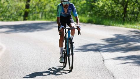 Video Giro Valentin Paret Peintre Joie Romain Bardet Prend La