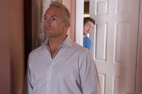 Brazzers Kendra Lust Sneaky Mom Ffb B F A Db Eb Edae A C Porn Pic