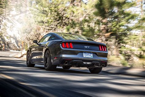 2015 Ford Mustang Review