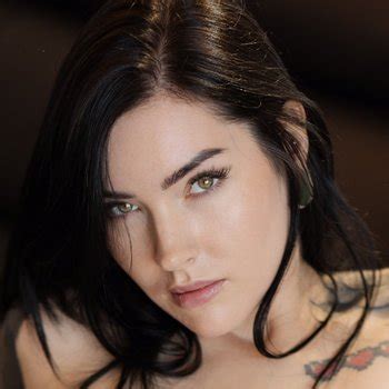 Mag Numb Babe Page Watch This Pornstar On FreeOnes