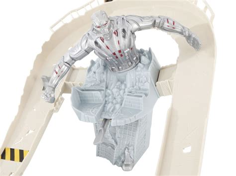 Hot Wheels Vingadores Pista Ataque Ultron Mattel Pistas