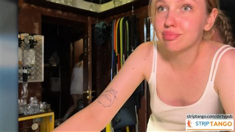 Horny Babe Licks College Student During Their Work In A Fast Food