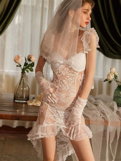 Bridal Lingerie With Veil Sexy White Lace Night Dress With Veil Bling Brides Bouquet