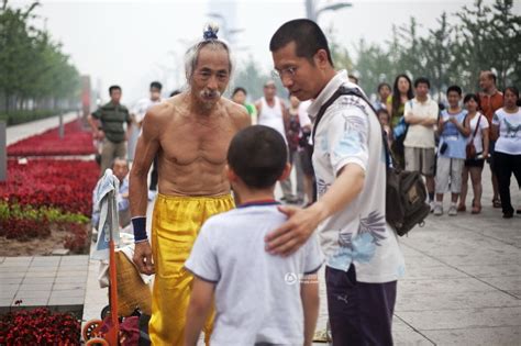 中国人的一天：“江湖中人”张大侠图片故事宝应生活网 爱宝应，爱生活！