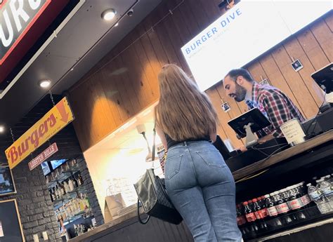 Incredible Ass In Tight Jeans Tight Jeans Forum