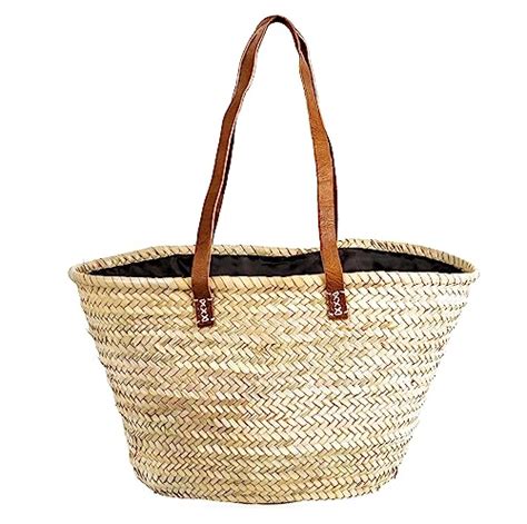 Cesta De Mimbre Para La Playa