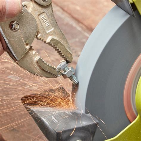 Bench Grinder Basics You Need to Know — The Family Handyman