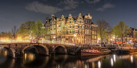 Discover Amsterdam | Hotel Nes Amsterdam