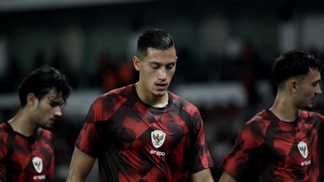 Jay Idzes Bicara Jujur Soal Hasratnya Antar Timnas Indonesia Lolos