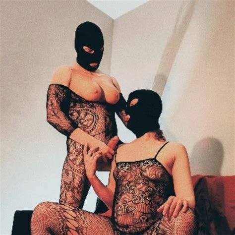 Wife Wants Fast Sex In City Garden Cumshot Porn Feat Lokrub Xhamster