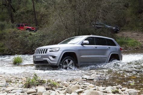 Jeep Grand Cherokee Overland Review - photos | CarAdvice