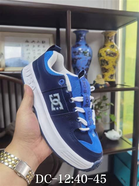 Кроссовки DC Shoes - купить с доставкой по выгодным ценам в интернет ...