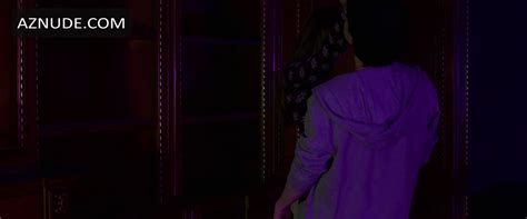 CARLA MORO Nude AZNude