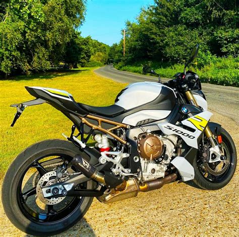 Bmw S R Naked Roadster Review Artofit