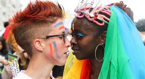 Video Skittles Tout Nu La Gay Pride De Londres