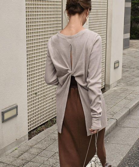 Необычные спинки футболок / Декор спины / ВТОРАЯ УЛИЦА - Выкройки, мода ...