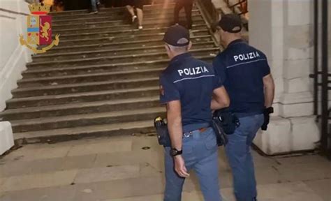 Taranto Tentato Omicidio In Villa Peripato Fermi Di Polizia