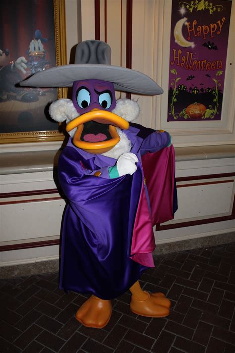 Disneyland Paris Halloween Party 2013 Darkwing Duck