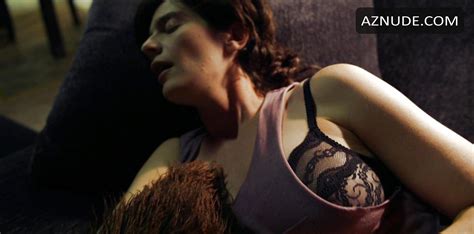 Gaby Hoffmann Nude Aznude