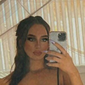 Gina Gerson Nude Photo