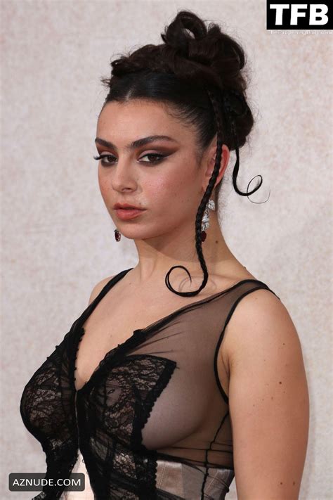 Charli Xcx Sexy Seen Flashing Her Nude Tits In A Revealing Outfit At The Amfar Gala In Cannes