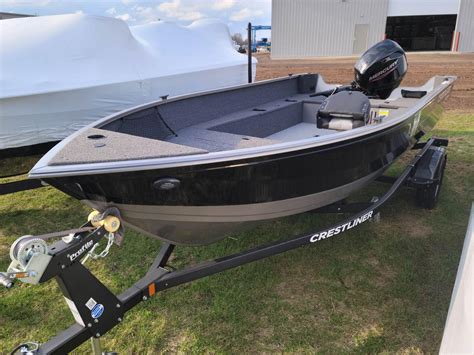 Crestliner 1600 Vision Tiller Boats For Sale