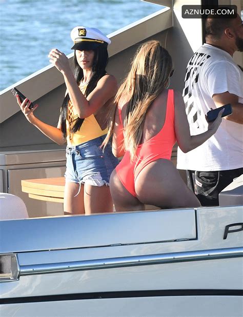 Larsa Pippen Shows Off Her Famous Curves In A Bright Orange Bikini On A Yacht In Miami Aznude