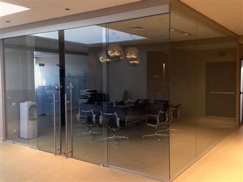 Тонированное стекло - производство и монтаж под ключ | СК "Орион"