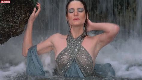 Leslie Wing Nude Pics Page