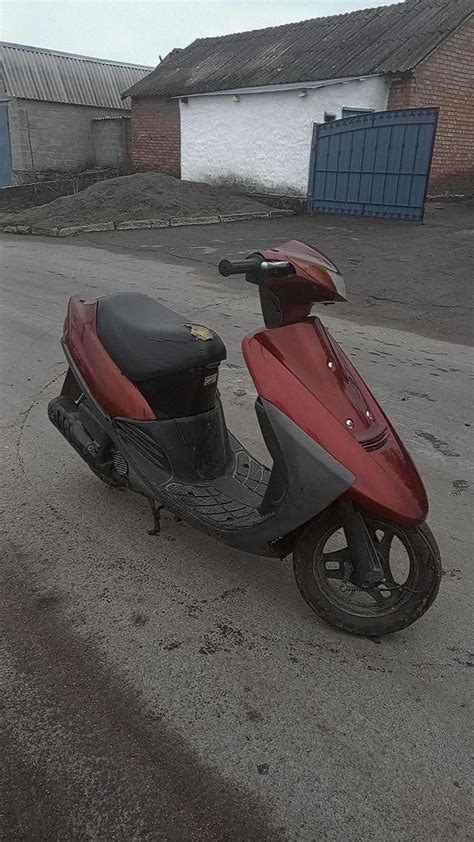Продам скутер Сузукі сепія: 5 000 грн. - Мопеди / скутери Глодоси на Olx