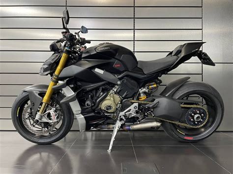 Купить б у Ducati Streetfighter V4 инжектор 6 передач в Краснодаре чёрный naked bike 2022 года