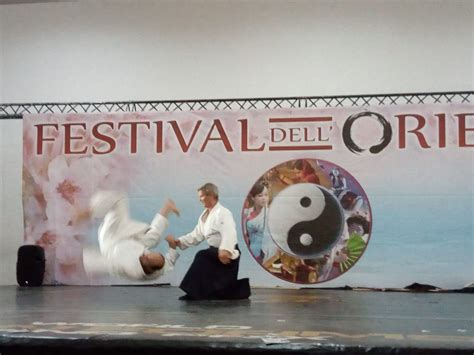 Festival Dell Oriente Napoli Benvenuti Nel Dojo Giardino Fiorito