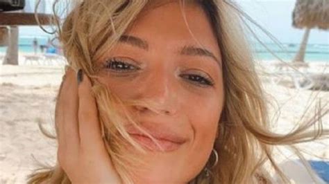 Un fuego Con una micro bikini Stefi Roitman deslumbró a todos MDZ Online