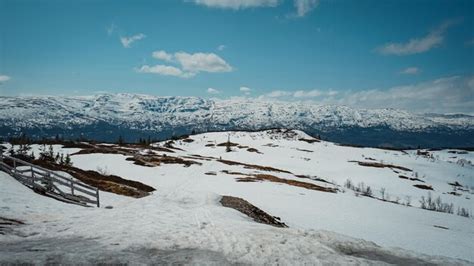 Premium Photo | Snow in the mountains Winter in the mountains in Norway