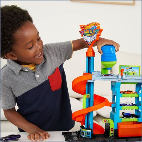 Hot Wheels City Color Shifters automyčka se spirálou Maxíkovy hračky