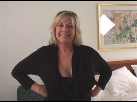 Atlanta Fan Comes In For A Quicky Blow Job From Mature Faith Morgan 1st Half Wmv MATURE SLUTS