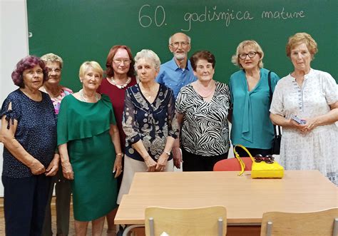 Bivši srednjoškolci proslavili 60 obljetnicu mature labinstina info