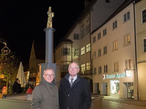 Rotarier spenden 3000 Euro für Schmalzbrunnen