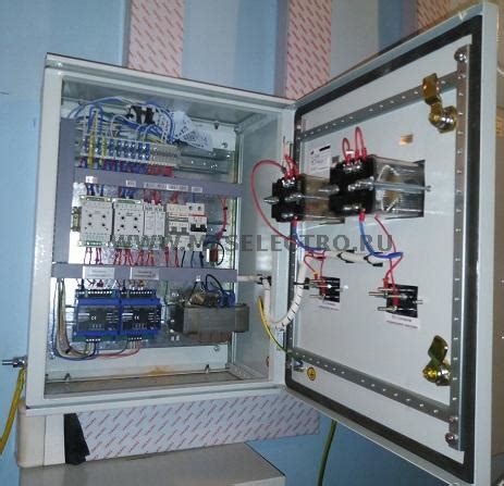 щит тепловой защиты для двух трансформаторов TRIHAL с Z-конвертерами