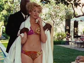 JULIA ROBERTS Nude AZNude