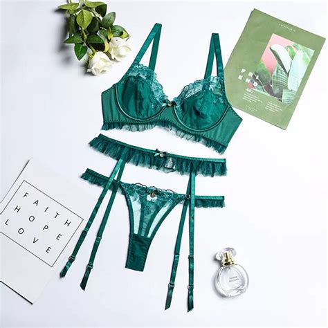 Emerald Lace Lingerie Set Las Lingerie Australia