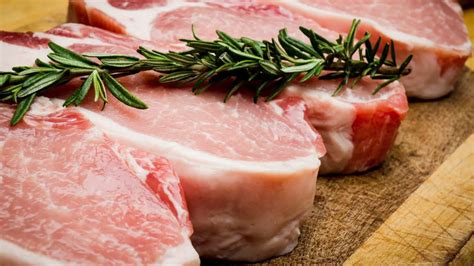 Pork Cutlet Vs Pork Chop Main Differences Explained Nomtastic Foods