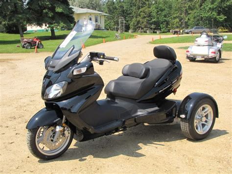 Suzuki Burgman Executive Trinity Tri Burg Trike